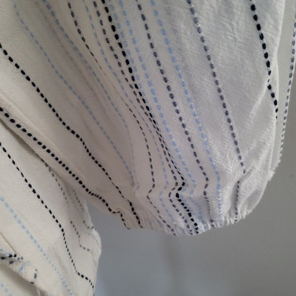 Time and Tru Wrap Shirt Size L - Picture 4 of 6